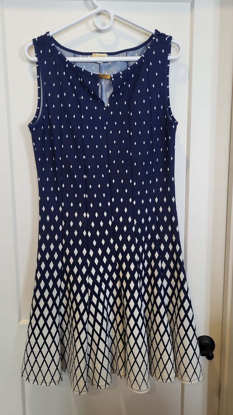 Haani Navy Blue Graduated Diamond Geo Print Sleeveless Skater Fit & Flare Dress